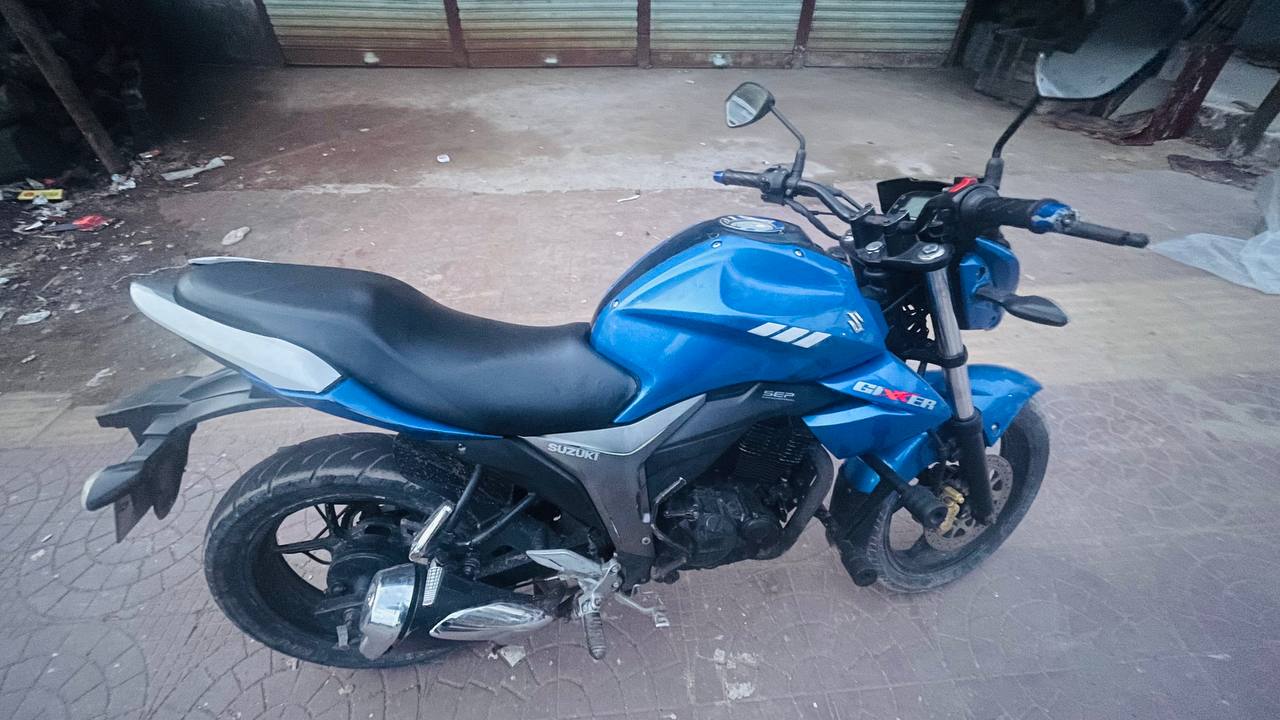 Gixxer monotone 2019 model — photo 2